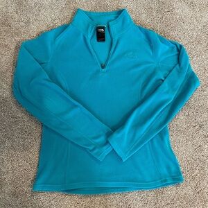 Women’s Blue North Face Quarter Zip Size Small